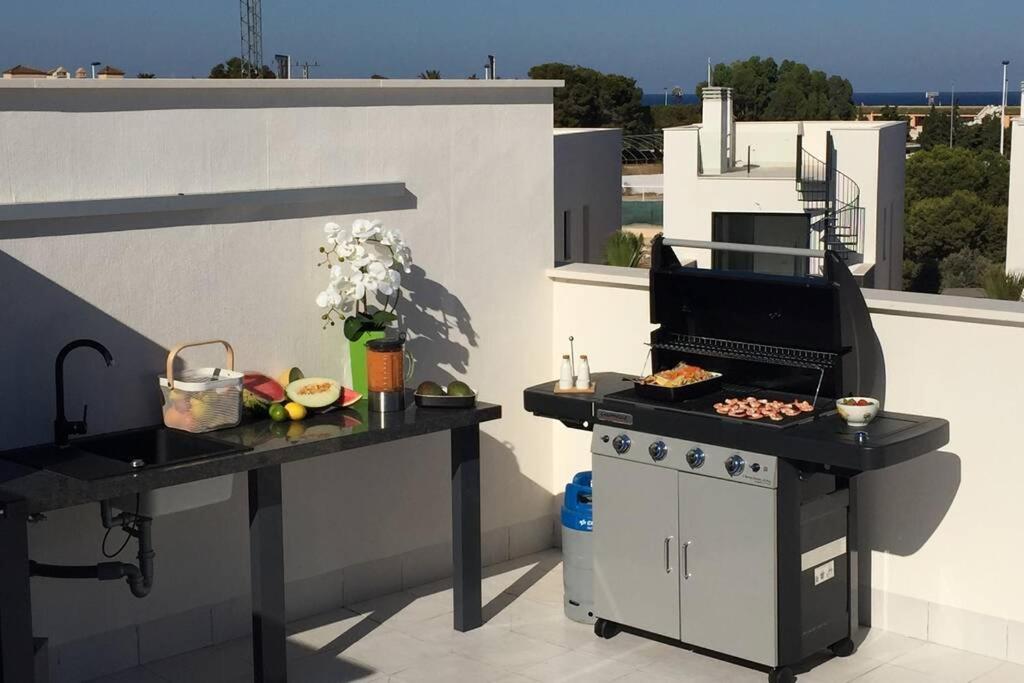 Fun Holiday Apartment Punta Prima Torrevieja Exteriör bild