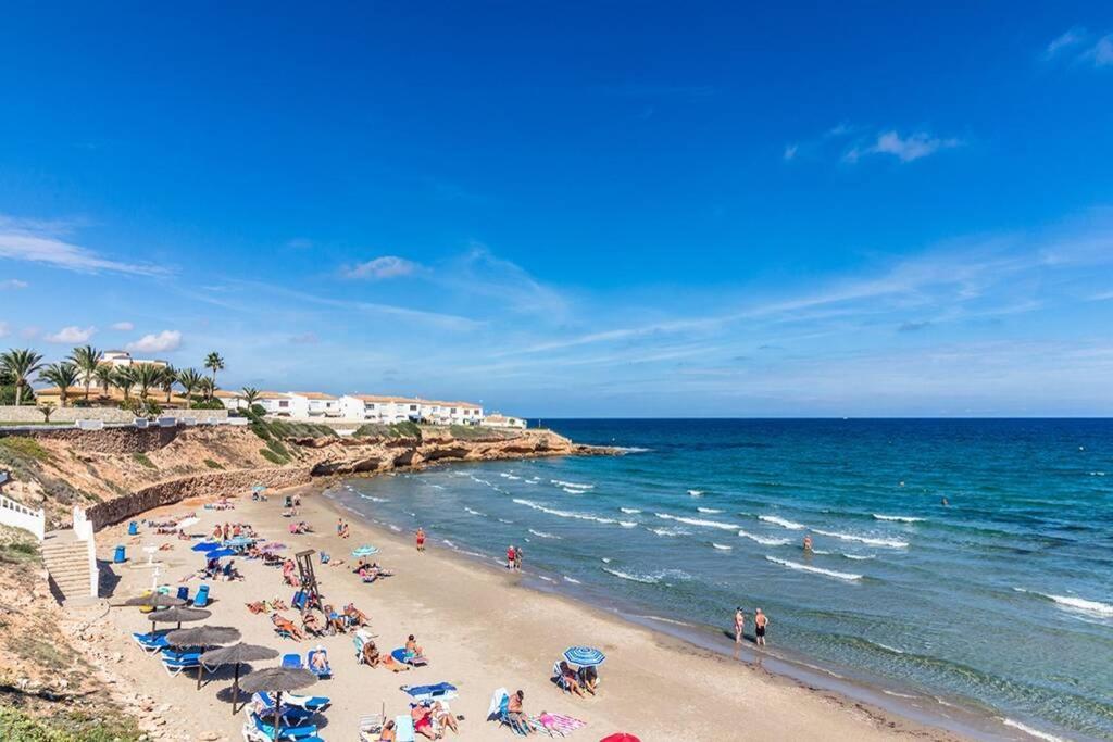 Fun Holiday Apartment Punta Prima Torrevieja Exteriör bild